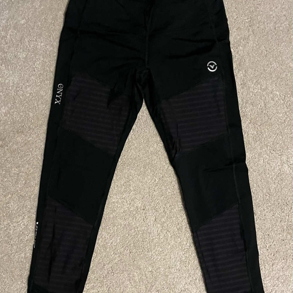 Virus Onyx Black Compression Leggings